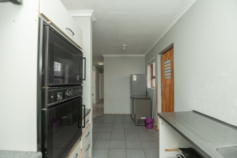 3 Bedroom Property for Sale in Bethelsdorp Eastern Cape